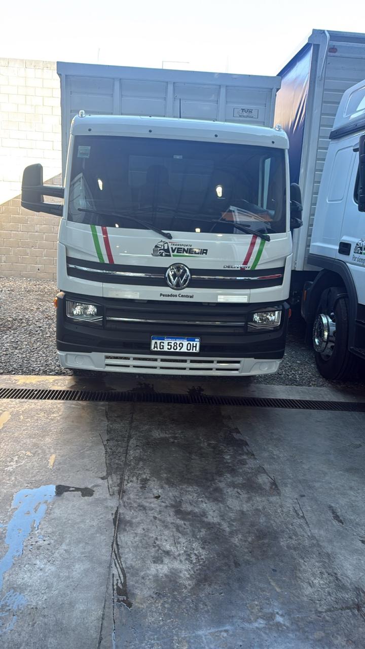 Frente de Volkswagen Delivery